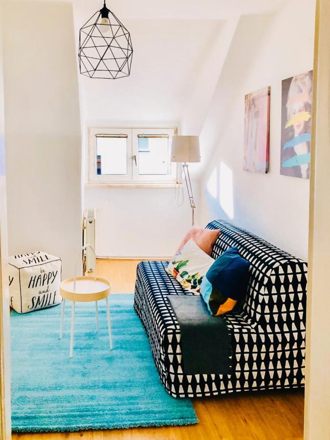 Cozy City Apartment - By Nahuen Suites กราซ ภายนอก รูปภาพ